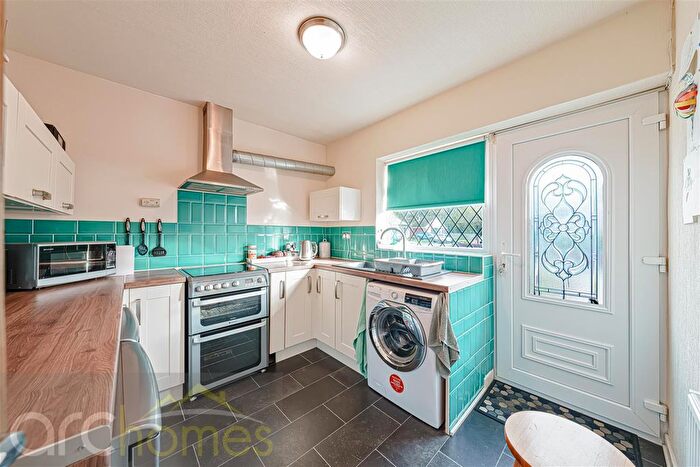 2 Bedroom Semi-Detached Bungalow For Sale In Cromer Drive, Atherton, Manchester, M46