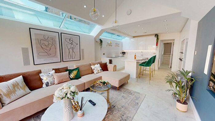 7 Bedroom Property To Rent In Lochaline Street, London, W6