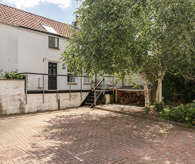 1 Bedroom House For Sale In Fishponds Road, Fishponds, Bristol, BS16