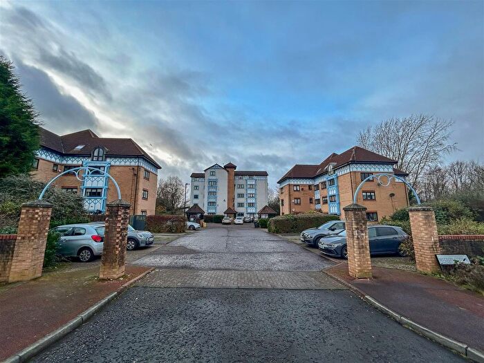 3 Bedroom Flat To Rent In Witton Court, Fawdon, NE3