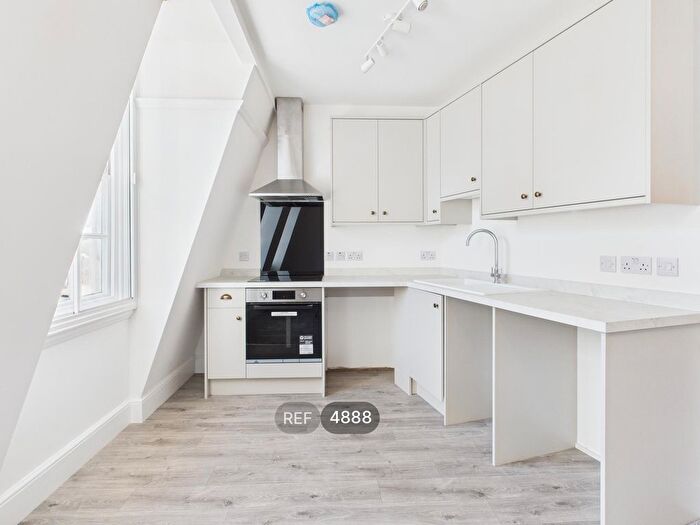 1 Bedroom Flat To Rent In Queen Street, Ipswich, IP1