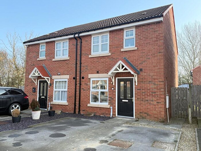 3 Bedroom Semi Detached House For Sale In Grangefields, Startforth, DL12