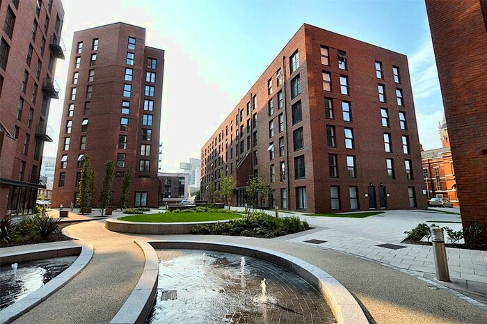 2 Bedroom Flat To Rent In Sillavan Way, Salford, M3