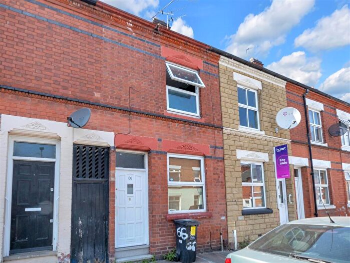 3 Bedroom Terraced House For Sale In Dannett Street, Leicester, LE3