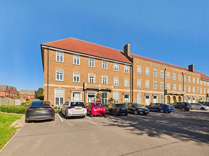 3 Bedroom Flat For Sale In Lutyens Court, Upper Rissington, GL54