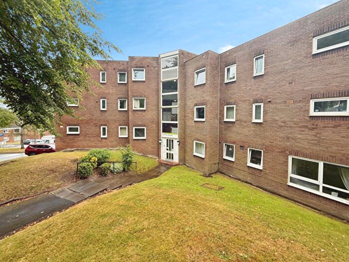 2 Bedroom Apartment To Rent In Sunfield, Romiley, Stockport, Cheshire, SK6