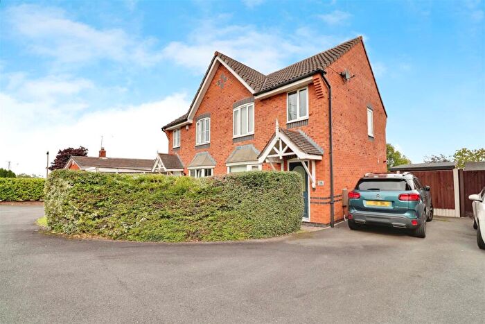 3 Bedroom Semi-Detached House For Sale In Acacia Grove, Newcastle, ST5