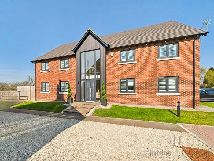 5 Bedroom House For Sale In Walleys Green, Minshull Vernon, Middlewich, Cheshire, CW10