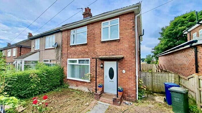 3 Bedroom Semi Detached House To Rent In Silver Lonnen, Newcastle Upon Tyne, NE5