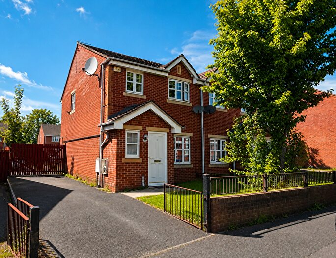 3 Bedroom Semi-Detached House For Sale In Cobden Street, Manchester, M9
