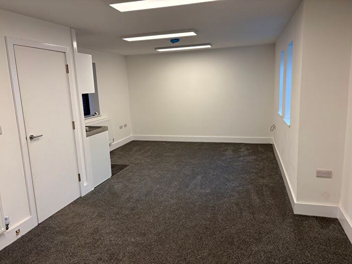 1 Bedroom Flat To Rent In Tamworth Street, Lichfield, WS13