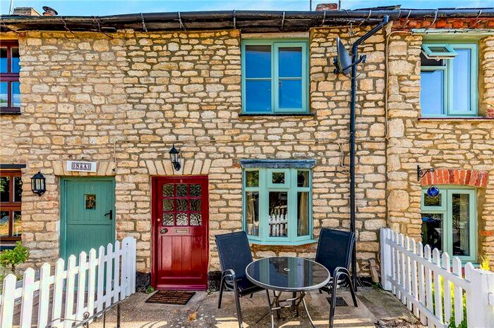 2 Bedroom Terraced House For Sale In Bridge Street, Thornborough, Buckingham, MK18
