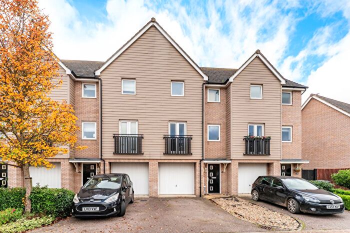3 Bedroom Town House For Sale In Anson Road, Upper Cambourne, Cambridge, Cambridgeshire, CB23