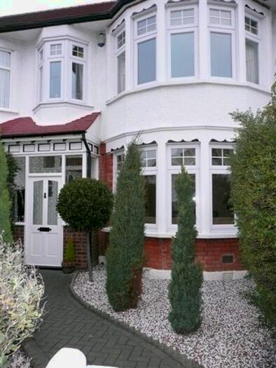 3 Bedroom Semi-Detached House To Rent In Norfolk Avenue, London, N13