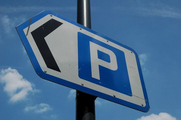 Garage / Parking To Rent In Kingston Road, Wimbledon, London, SW20