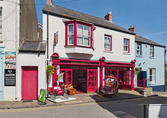3 Bedroom Apartment For Sale In Cresswell Street, Tenby, Pembrokeshire., SA70