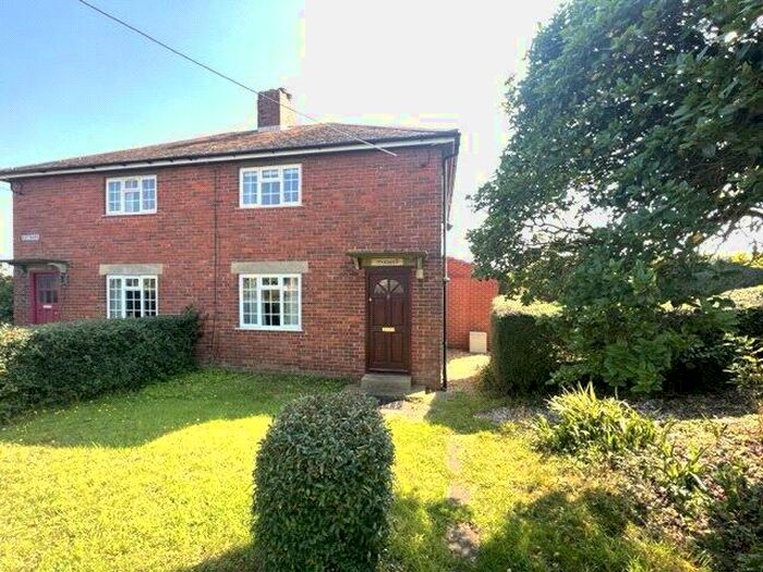 2 Bedroom House To Rent In Faversham Road, Wichling, Sittingbourne, Kent, ME9