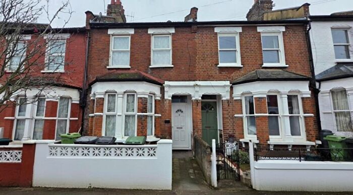 4 Bedroom Terraced House For Sale In Rowley Road, Tottenham, N15