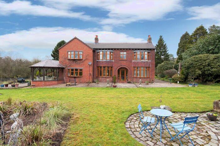 5 Bedroom Detached House For Sale In Rushton Spencer, Macclesfield, SK11