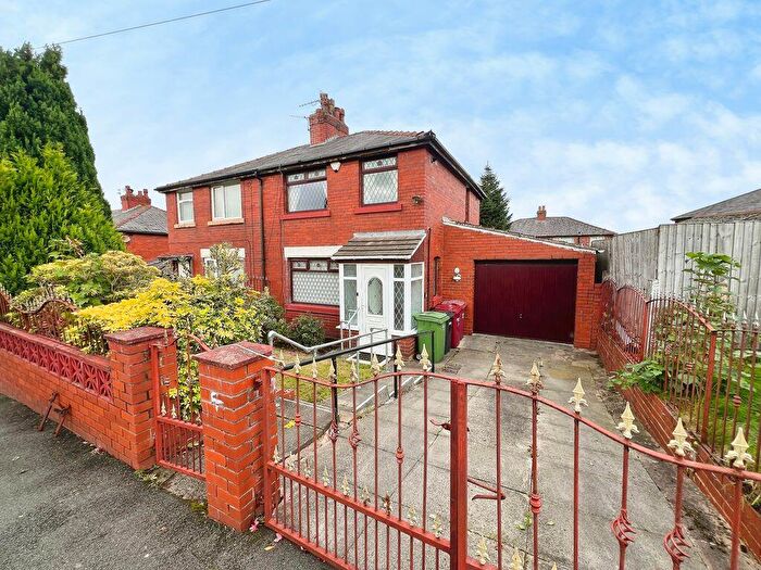 3 Bedroom Semi Detached House For Sale In Verbena Avenue, Farnworth, BL4