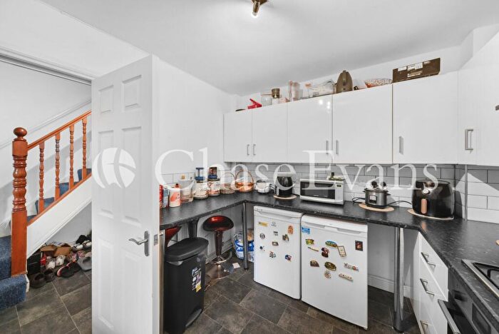 3 Bedroom Flat For Sale In Seyssel Street, Isle Of Dogs, London, E14