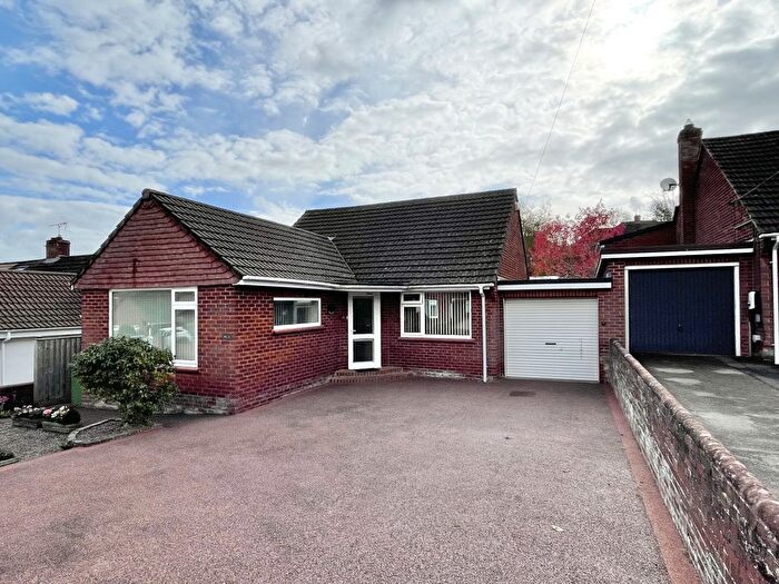 3 Bedroom Bungalow For Sale In Somerset Avenue, St Thomas, EX4