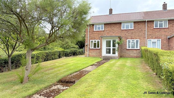 3 Bedroom End Of Terrace House For Sale In Park Road, Northaw, Potters Bar, EN6