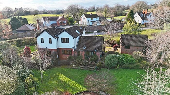 4 Bedroom Detached House For Sale In Minstead, Lyndhurst, Hampshire, SO43