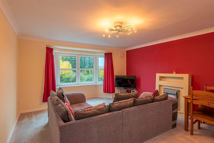 2 Bedroom Flat To Rent In The Archway, Little Hallfield Road, York, YO31