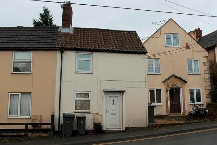 2 Bedroom Semi-Detached House To Rent In Warminster Road, Westbury, BA13