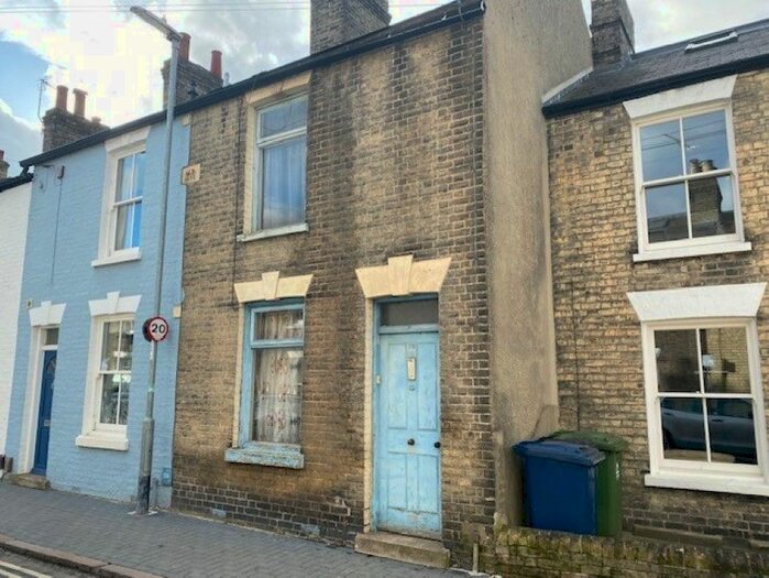 3 Bedroom Terraced House For Sale In Gwydir Street, Cambridge, Cambridgeshire, CB1