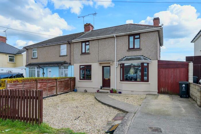 3 Bedroom Semi-Detached House To Rent In Swindon, Wiltshire, SN25