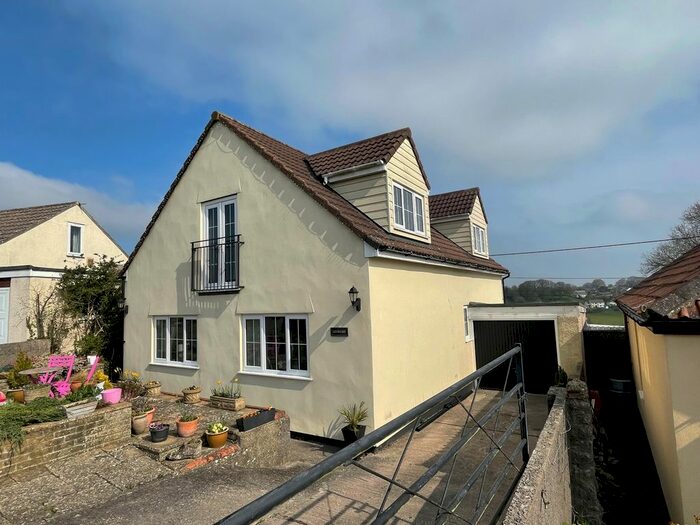 4 Bedroom Detached House For Sale In Hillview Park Homes, Potters Hill, Felton, Bristol, BS40