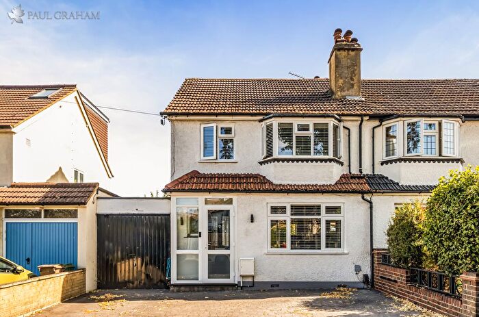 3 Bedroom Semi-Detached House For Sale In Byron Gardens, Sutton, SM1