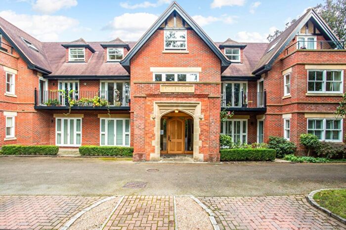 3 Bedroom Flat For Sale In Rosewood, Burleigh Road, Ascot, Berkshire, SL5