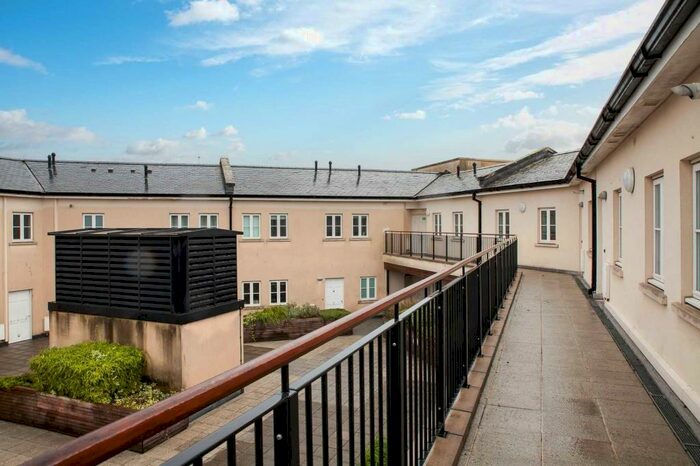 1 Bedroom Apartment To Rent In Philip Street, Southgate, BA1