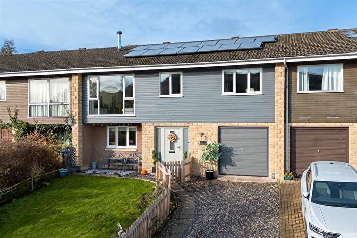 3 Bedroom Property For Sale In Deanfield Bank, Town Yetholm, TD5