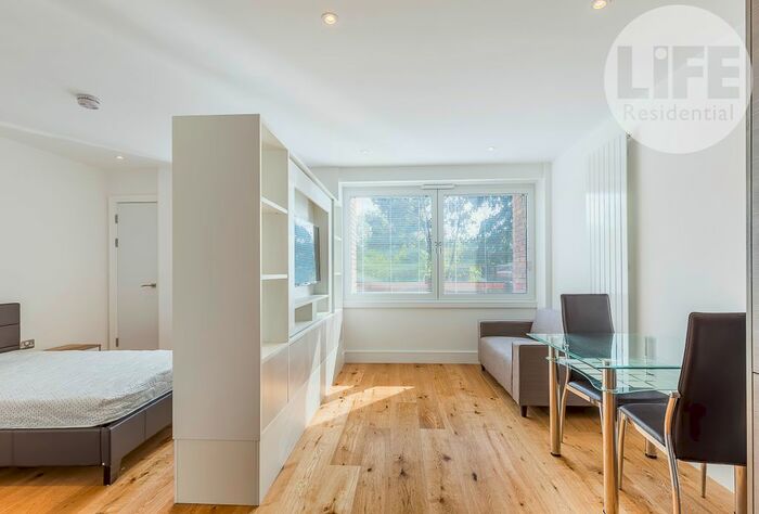 Studio To Rent In Riverdale House, Molesworth Street, London, SE13