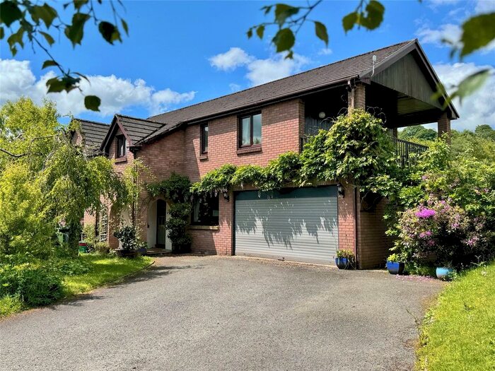 4 Bedroom Detached House For Sale In Dan Y Wern, Pwllgloyw, Brecon, Powys, LD3