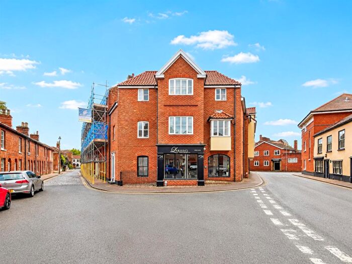 1 Bedroom Flat For Sale In Cross Lane, Norwich, NR3