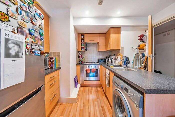 1 Bedroom Flat To Rent In Cadogan Road, Woolwich, London, SE18