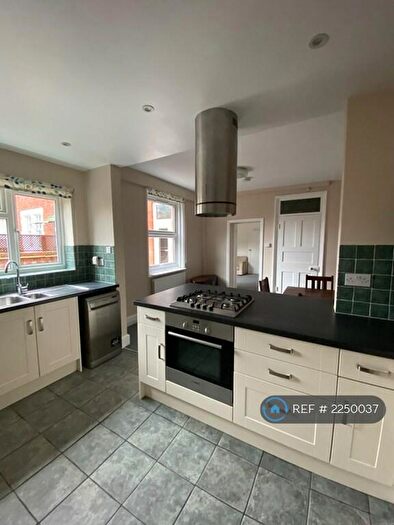 2 Bedroom Flat To Rent In Denmark Road, Reading, RG1