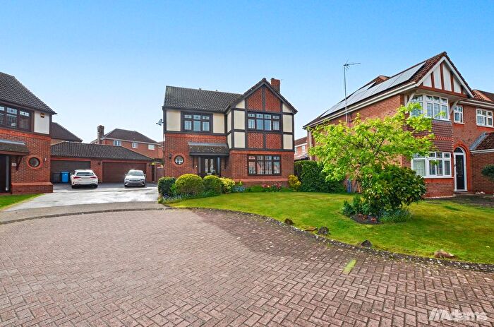 4 Bedroom Detached House For Sale In Fernwood, Norton, WA7