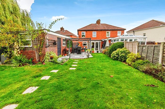 3 Bedroom Semi Detached House For Sale In Birch Avenue, Cannock, Staffordshire, WS11