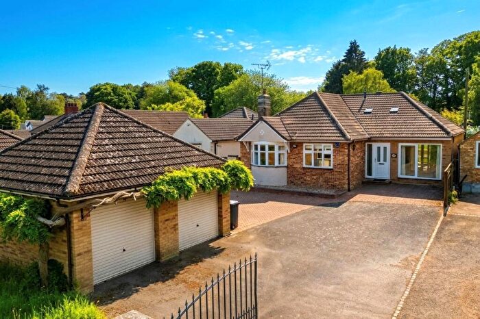 4 Bedroom Bungalow For Sale In Ecton Lane, Sywell, NN6