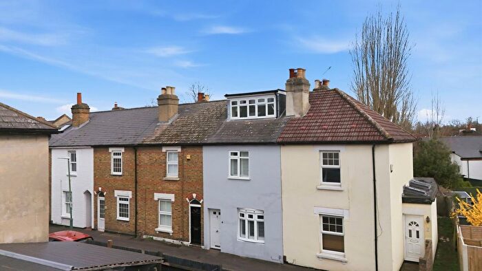 2 Bedroom Terraced House For Sale In Caledon Road, Wallington, SM6