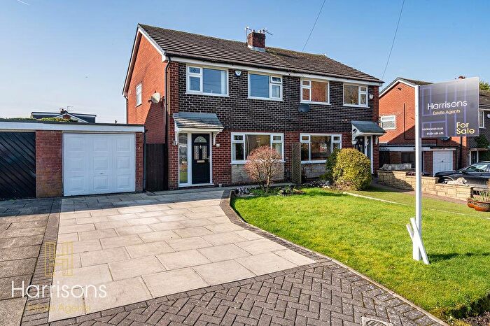 3 Bedroom Semi Detached House For Sale In Leyton Close, Bolton, BL4
