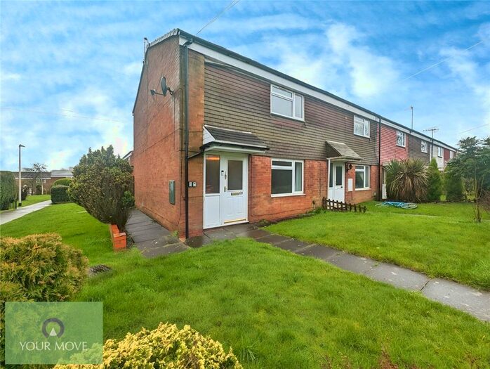 2 Bedroom End Of Terrace House To Rent In Shelley Close, Catshill, Bromsgrove, Worcestershire, B61