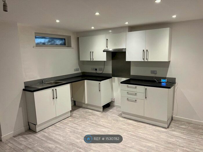 2 Bedroom Flat To Rent In Glebe Close, Thetford, IP24