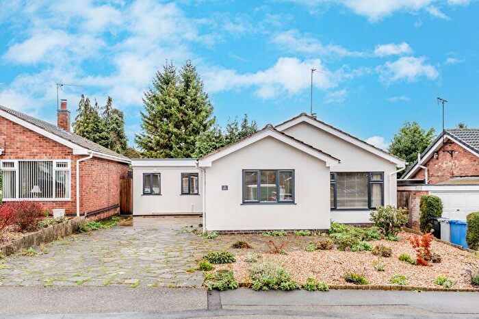 3 Bedroom Detached Bungalow For Sale In Roman Way, Desborough, NN14